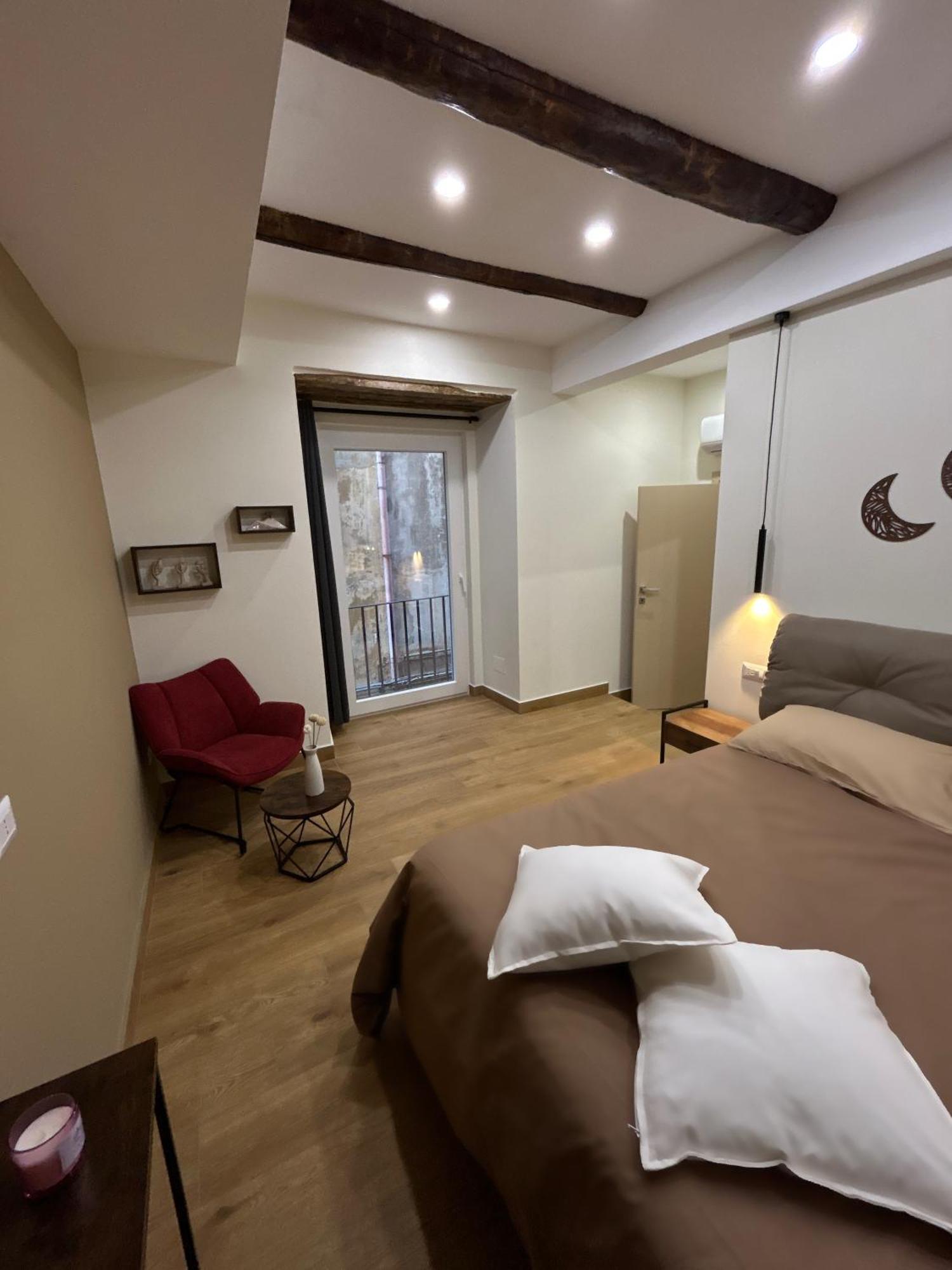 Somnia Luxury Rooms Napoli Exterior foto