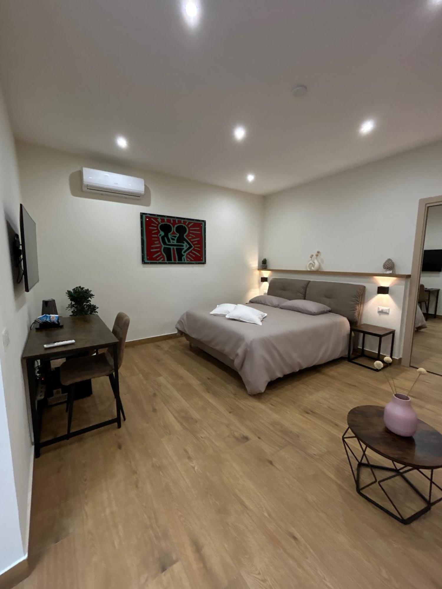 Somnia Luxury Rooms Napoli Exterior foto